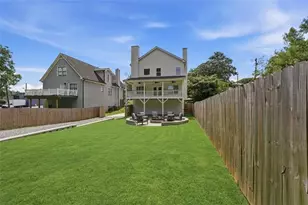 772 Cascade Ave SW, Atlanta, GA 30310 - Photo 1