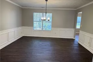 6424 Castle Ct Way, Lithonia, GA 30058 - Photo 14