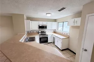 3271 Tennington Pl, Lawrenceville, GA 30044 - Photo 2