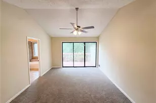 3271 Tennington Pl, Lawrenceville, GA 30044 - Photo 4