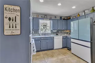 3105 Navajo Cir, Gainesville, GA 30501 - Photo 2