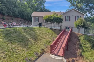 3105 Navajo Cir, Gainesville, GA 30501 - Photo 36