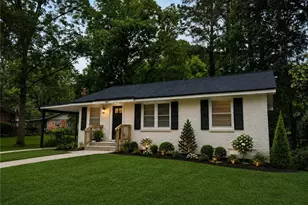 633 Currie Dr, Forest Park, GA 30297 - Photo 2