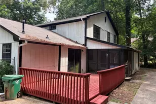3745 Londonderry Ct, Lithonia, GA 30038 - Photo 4