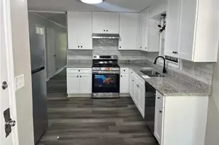 3745 Londonderry Ct, Lithonia, GA 30038 - Photo 8