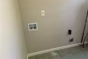 3745 Londonderry Ct, Lithonia, GA 30038 - Photo 8