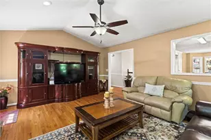 5310 Redfield Way, Flowery Branch, GA 30542 - Photo 18
