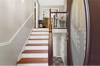 5310 Redfield Way, Flowery Branch, GA 30542 - Photo 6
