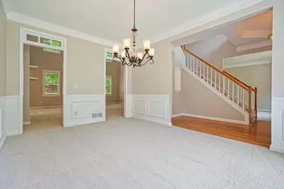 8033 Ridge Valley, Woodstock, GA 30189 - Photo 4