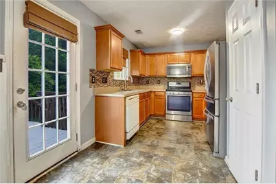 4258 Grant Forest Circle, Ellenwood, GA 30294 - Photo 8