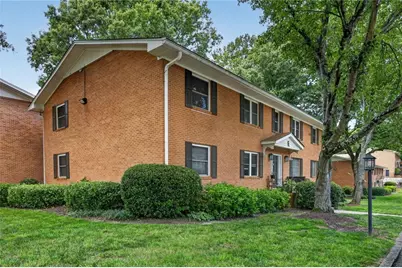 3510 Roswell Road NW #E2, Atlanta, GA 30305 - Photo 2