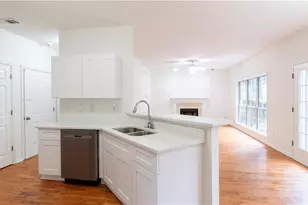 1607 Tunbridge Ln, Lawrenceville, GA 30043 - Photo 6