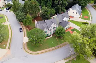 1607 Tunbridge Ln, Lawrenceville, GA 30043 - Photo 2