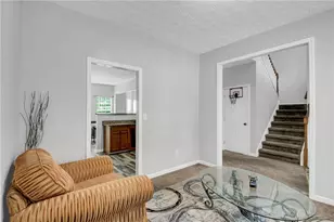 272 Woodsage Dr, Riverdale, GA 30274 - Photo 4