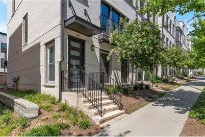 564 Ember Lane NW, Atlanta, GA 30318 - Photo 2