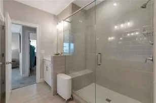 564 Ember Ln NW, Atlanta, GA 30318 - Photo 26