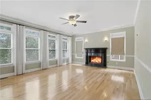 4343 Clairesbrook Ln, Acworth, GA 30101 - Photo 4