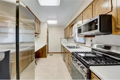 4706 Colony Drive SE, Acworth, GA 30102 - Photo 10