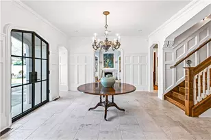 369 Pine Tree Dr NE, Atlanta, GA 30305 - Photo 12