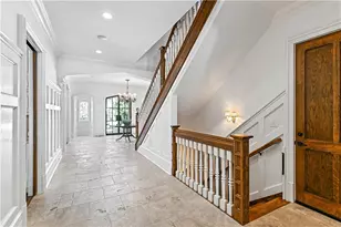 369 Pine Tree Dr NE, Atlanta, GA 30305 - Photo 18