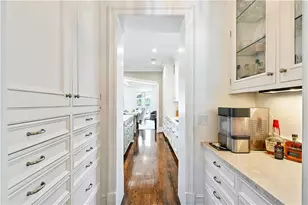 369 Pine Tree Dr NE, Atlanta, GA 30305 - Photo 26