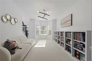 137 Farm Valley Dr, Canton, GA 30115 - Photo 2