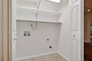 56 Dunwoody Springs Dr, Atlanta, GA 30328 - Photo 22
