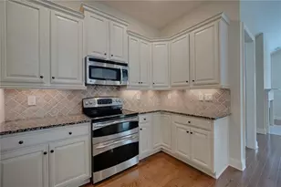 220 Orchards Cir, Woodstock, GA 30188 - Photo 14