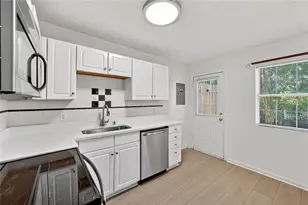 3104 Morningside Park Ct, Johns Creek, GA 30022 - Photo 6