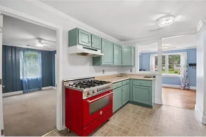 975 South Avenue, Forest Park, GA 30297 - Photo 14