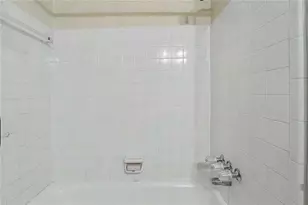 4641 Sequoia Dr, Lilburn, GA 30047 - Photo 20