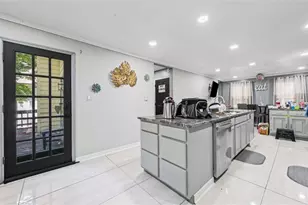 488 Allana Ct, Stone Mountain, GA 30087 - Photo 6
