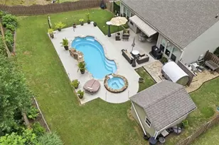 1975 Poplar Ridge Pl, Cumming, GA 30040 - Photo 2