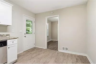 1068 Longshore Drive, Decatur, GA 30032 - Photo 8