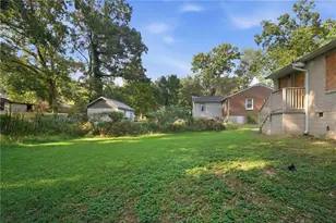 1877 Selwyn Dr, Decatur, GA 30035 - Photo 20