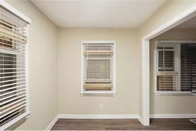 1877 Selwyn Drive, Decatur, GA 30035 - Photo 4
