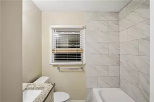 1877 Selwyn Dr, Decatur, GA 30035 - Photo 16