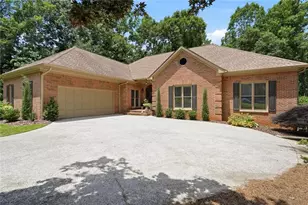 6530 Calamar Dr, Cumming, GA 30040 - Photo 2