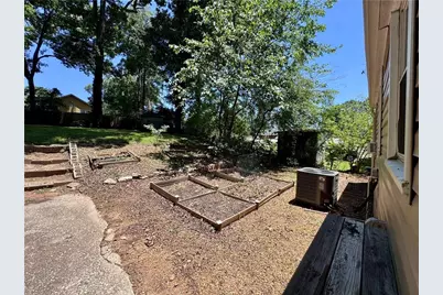 621 Rufus Henderson Drive, Scottdale, GA 30079 - Photo 20