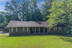 6238 Forrest Ave, Union City, GA 30291 - Photo 2