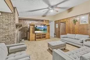 6238 Forrest Ave, Union City, GA 30291 - Photo 8
