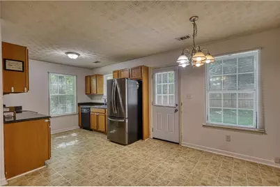 130 Cherokee Drive, Jackson, GA 30233 - Photo 10