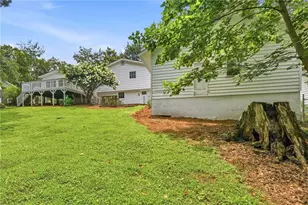 1784 W Elmwood Dr, Acworth, GA 30102 - Photo 34