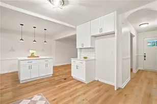 1784 W Elmwood Dr, Acworth, GA 30102 - Photo 14