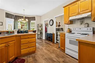 4605 Rivers Edge Dr, Gainesville, GA 30506 - Photo 6