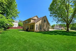 3819 Wheaton Ct, Snellville, GA 30039 - Photo 2