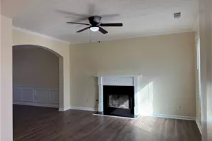 3819 Wheaton Ct, Snellville, GA 30039 - Photo 8