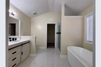 3819 Wheaton Court, Snellville, GA 30039 - Photo 16