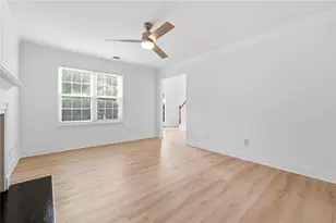 559 Rivulett Ct, Lawrenceville, GA 30043 - Photo 8