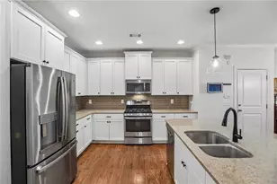 555 Glenaire Walk SE, Atlanta, GA 30316 - Photo 10